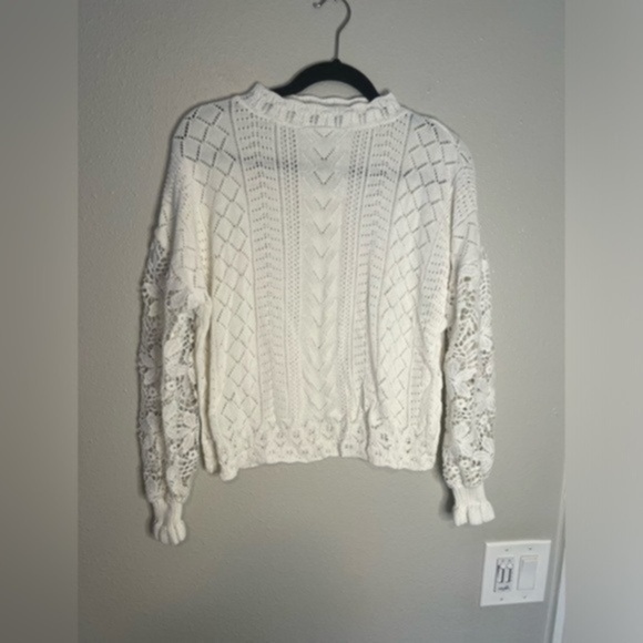 Source Unknown Tops - White crochet and lace long sleeve sweater